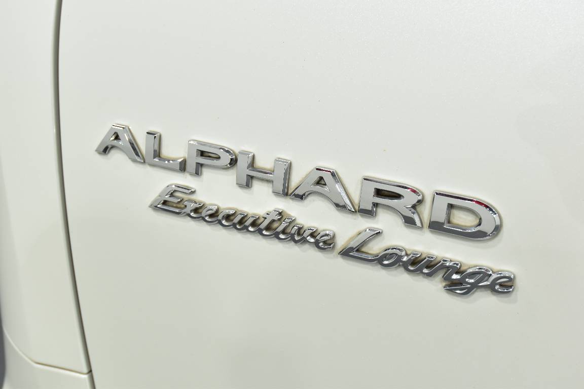 2019 Toyota Alphard EXECUTIVE LOUNGE HYBRID 2.5L AWD 7 SEATER