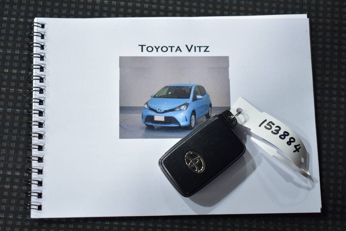 2017 Toyota Vitz 1.5L HYBRID 5 SEATER