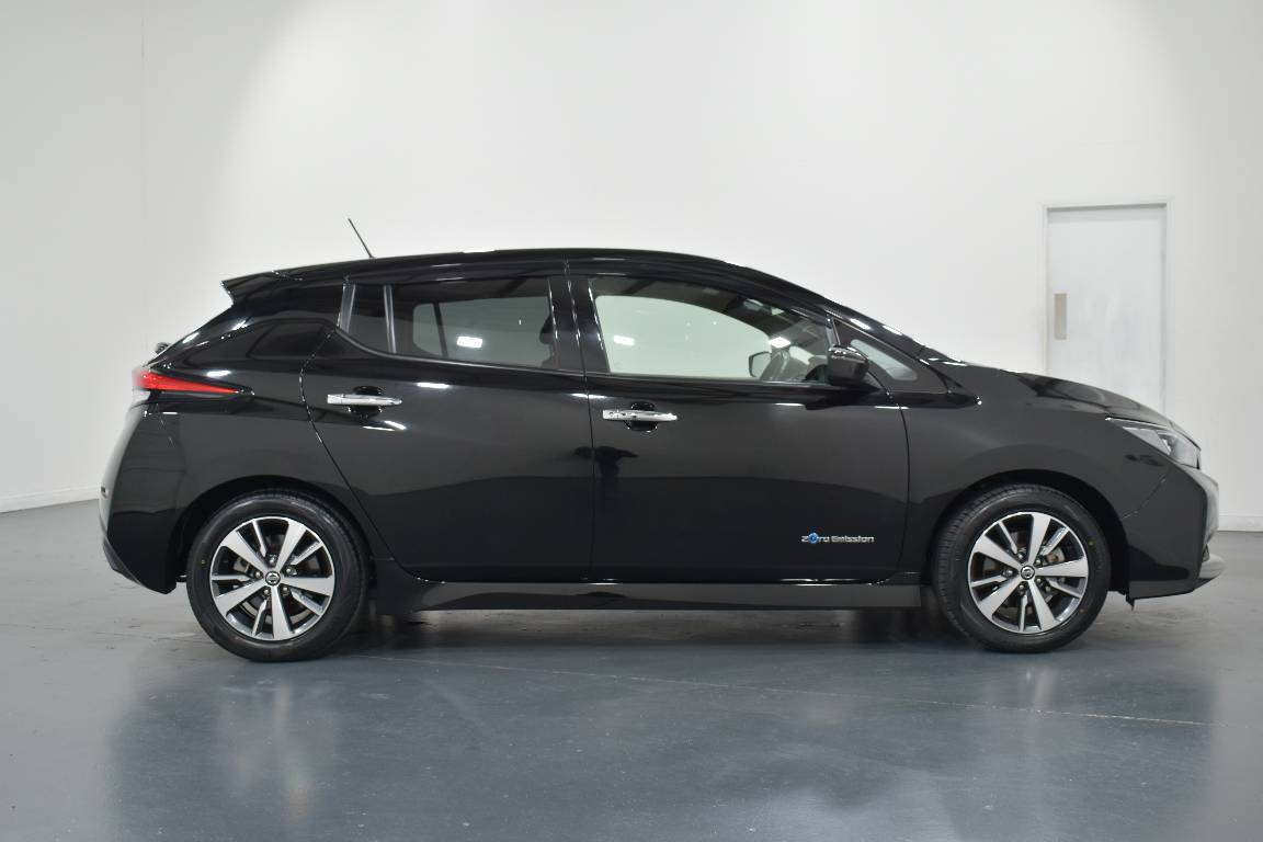 2019 Nissan Leaf 100% ELECTRIC 5 SEATER