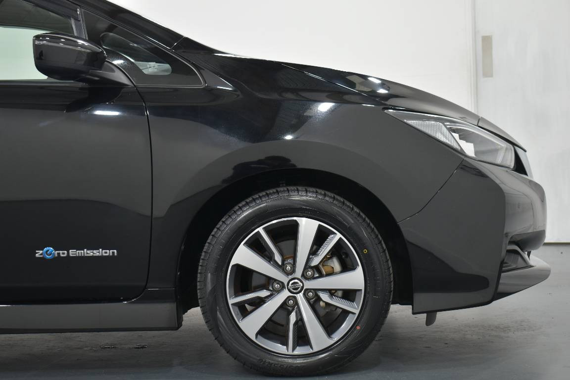 2019 Nissan Leaf 100% ELECTRIC 5 SEATER