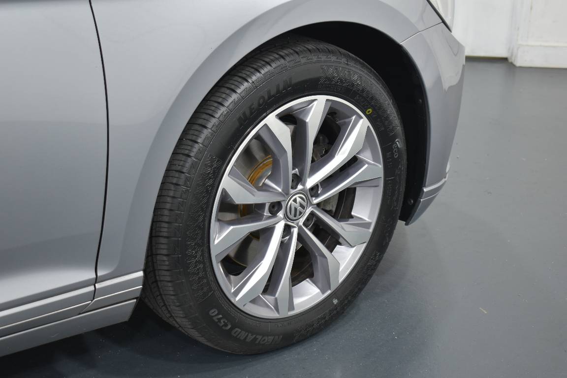 2019 Volkswagen Passat 132 TSI