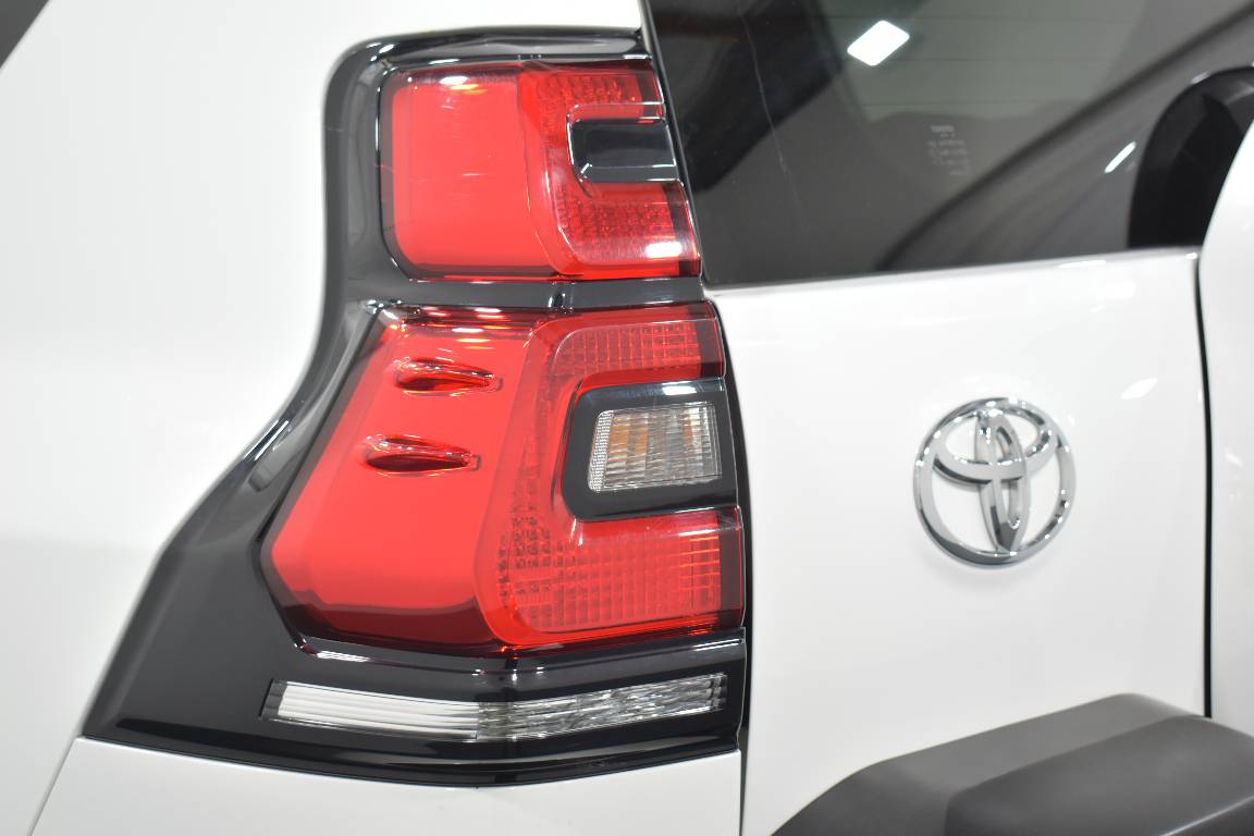 2022 Toyota Landcruiser Prado GXL