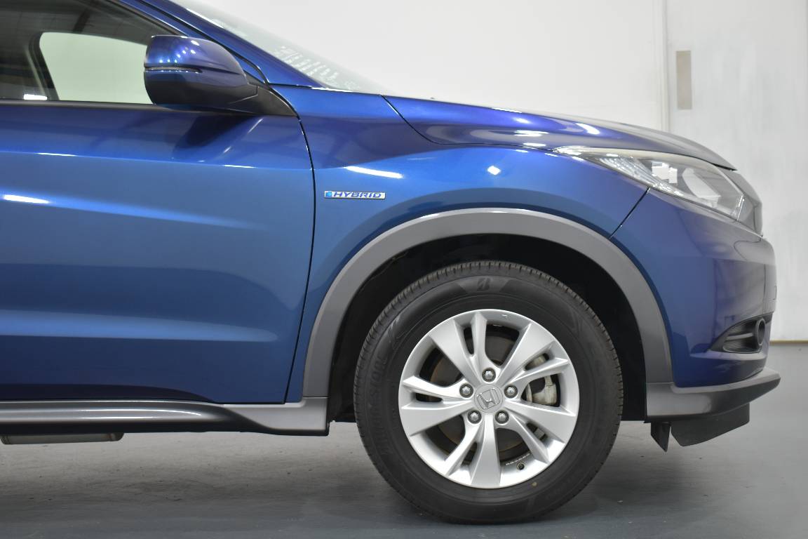 2015 Honda Vezel 1.5L HYBRID 5 SEATER