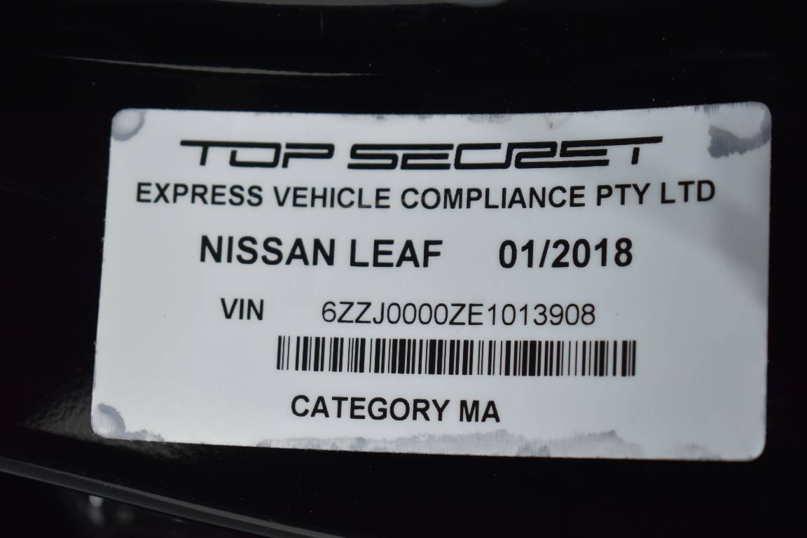 2018 Nissan Leaf 100% ELECTRIC 5 SEATER