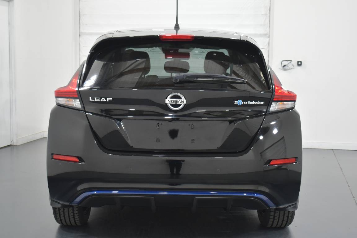 2018 Nissan Leaf 100% ELECTRIC 5 SEATER