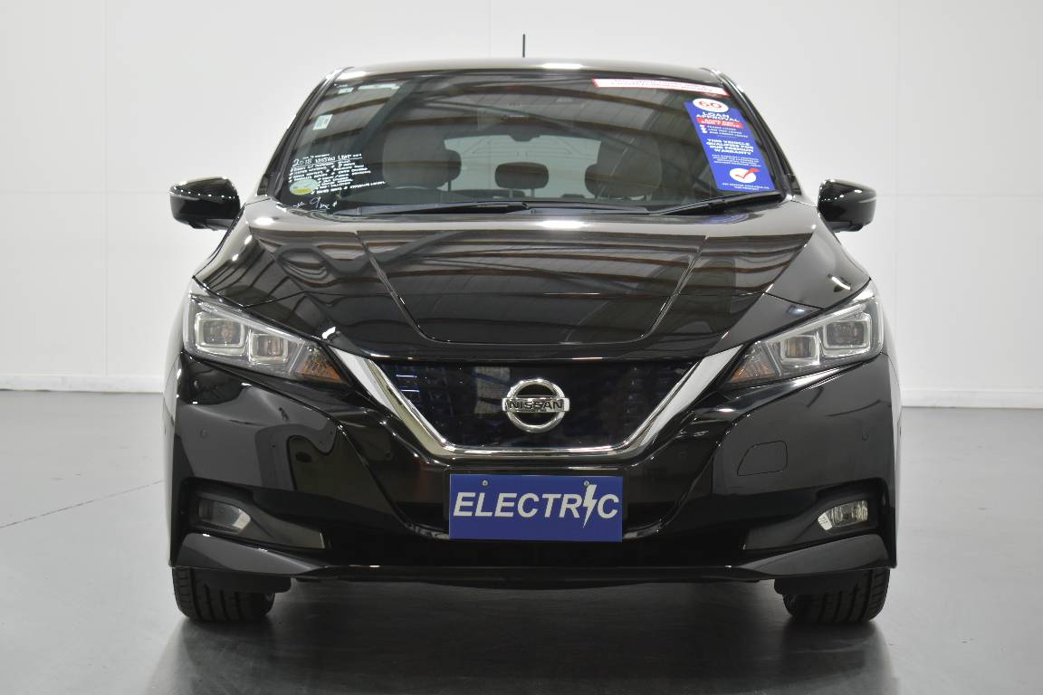 2018 Nissan Leaf 100% ELECTRIC 5 SEATER