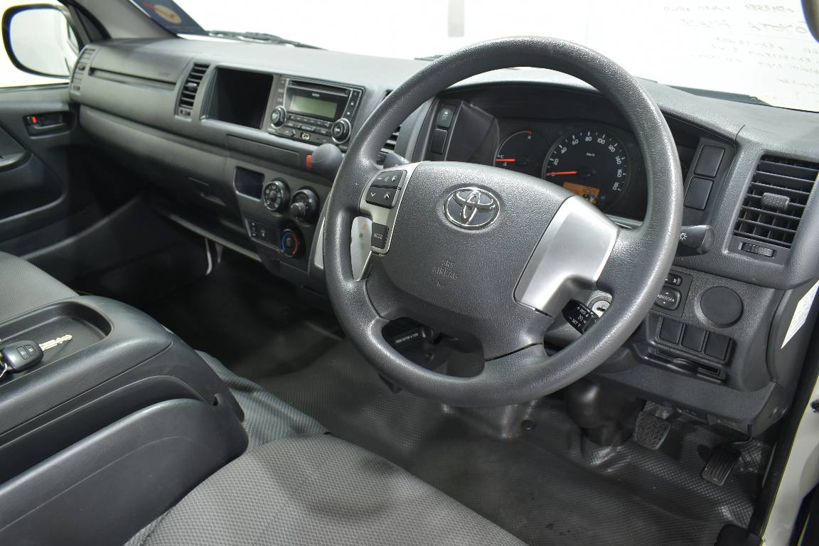 2016 Toyota Hiace COMMUTER