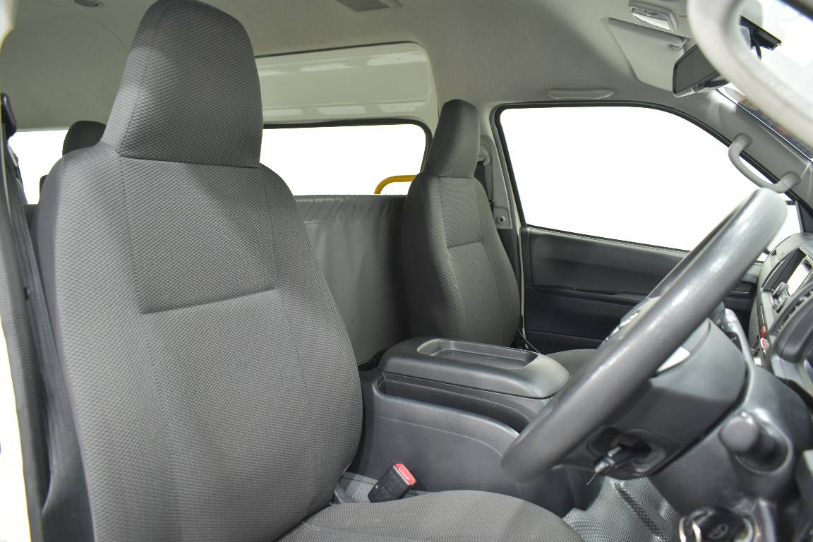 2016 Toyota Hiace COMMUTER