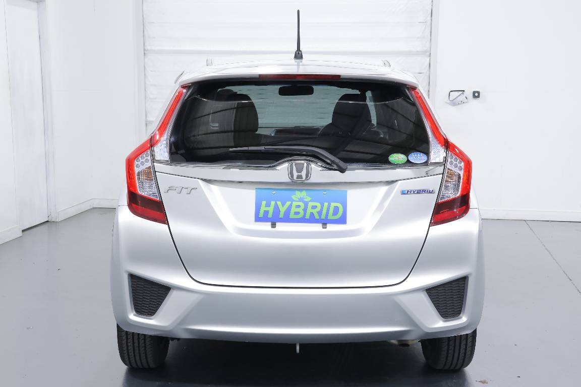 2014 Honda Fit 1.5L HYBRID 5 SEATER