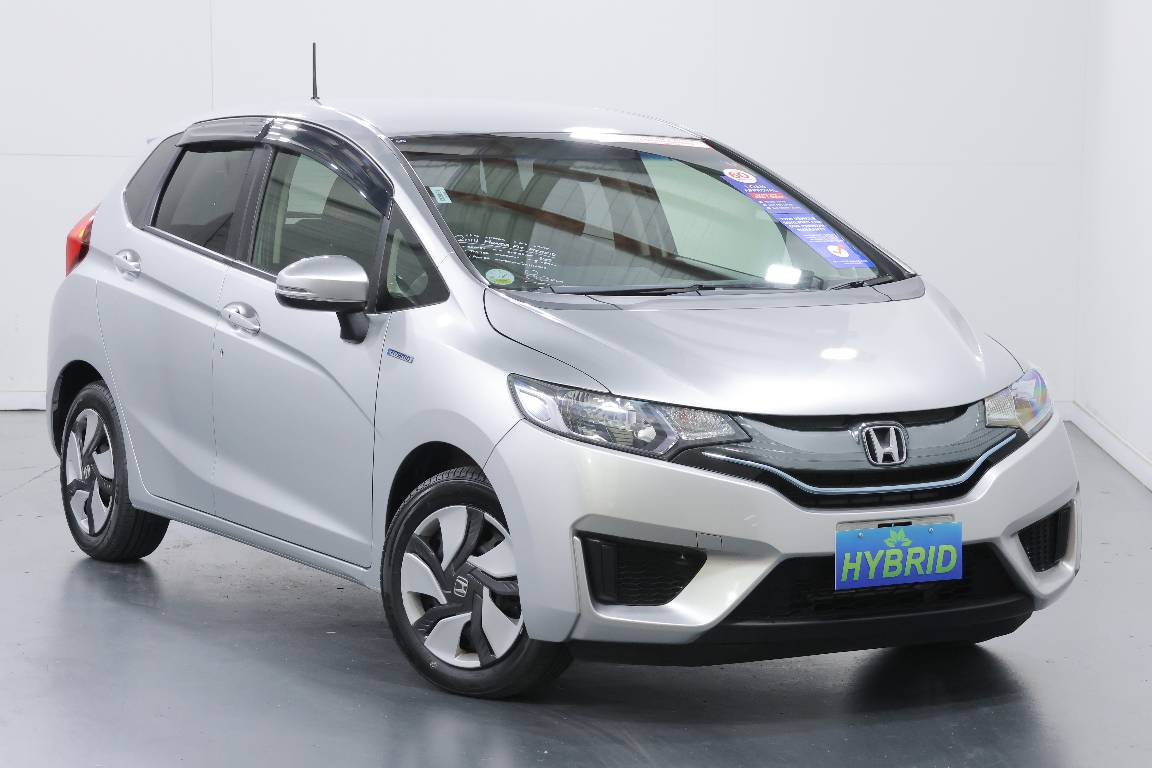 2014 Honda Fit 1.5L HYBRID 5 SEATER