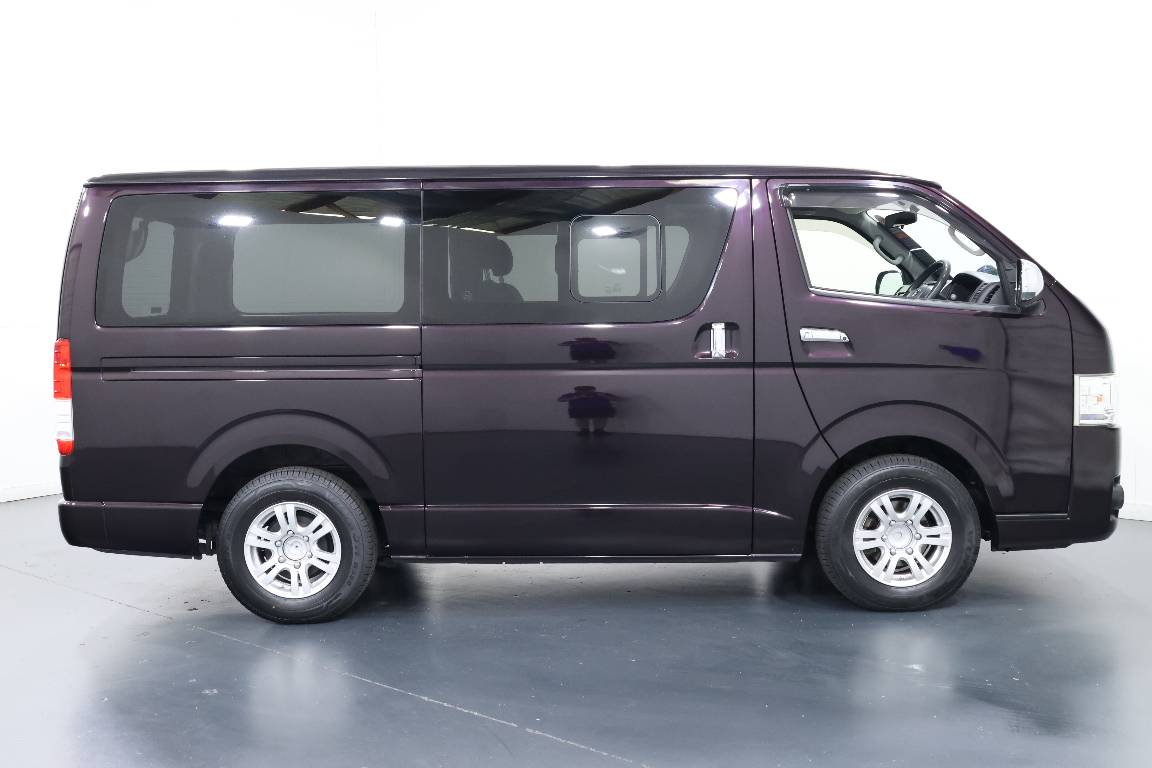 2014 Toyota Hiace 3.0L DIESEL 2WD 