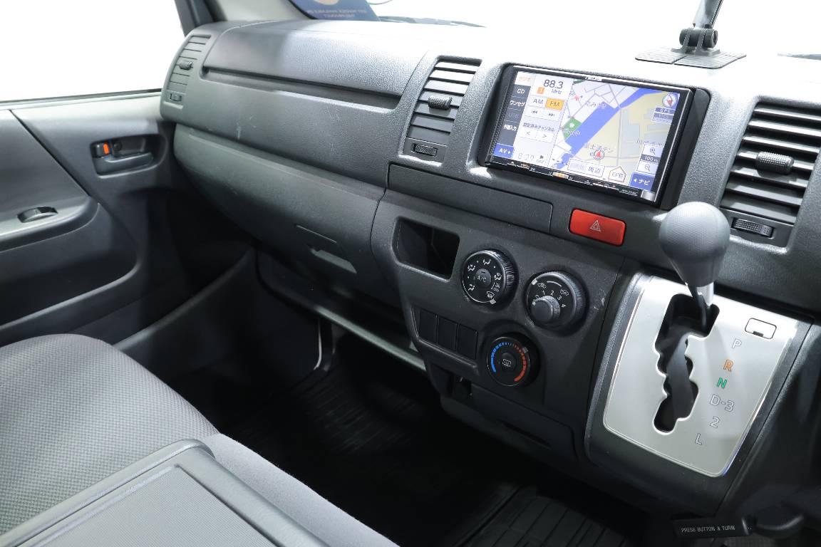 2016 Toyota Hiace KDH201 AUTO