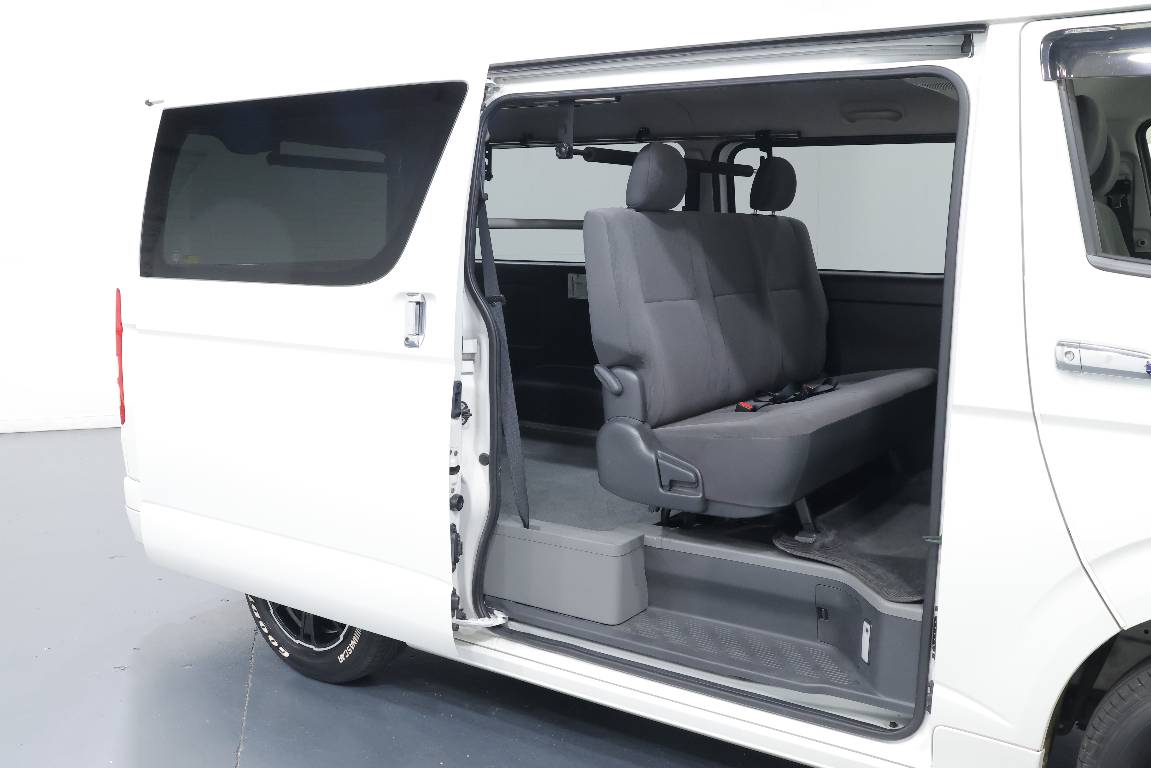 2013 Toyota Hiace KDH201 AUTO