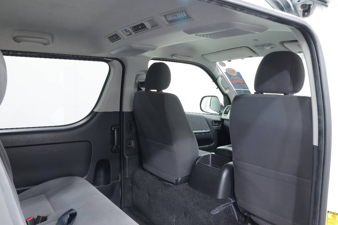 2013 Toyota Hiace KDH201 AUTO