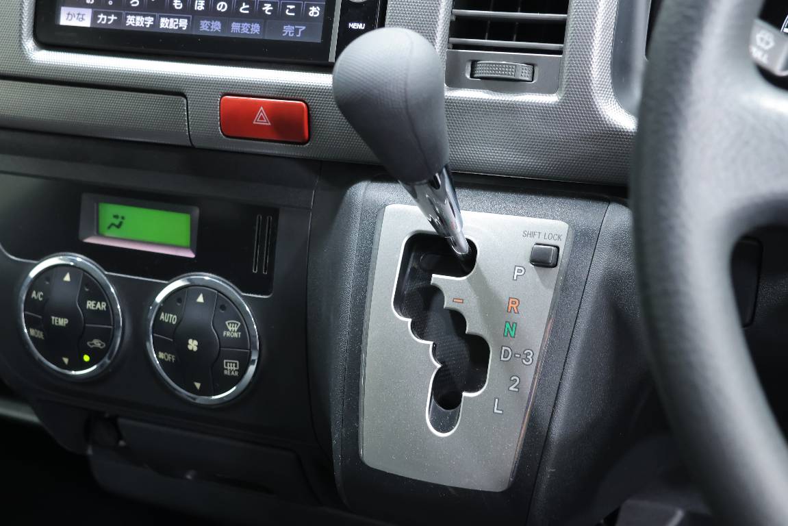 2013 Toyota Hiace KDH201 AUTO