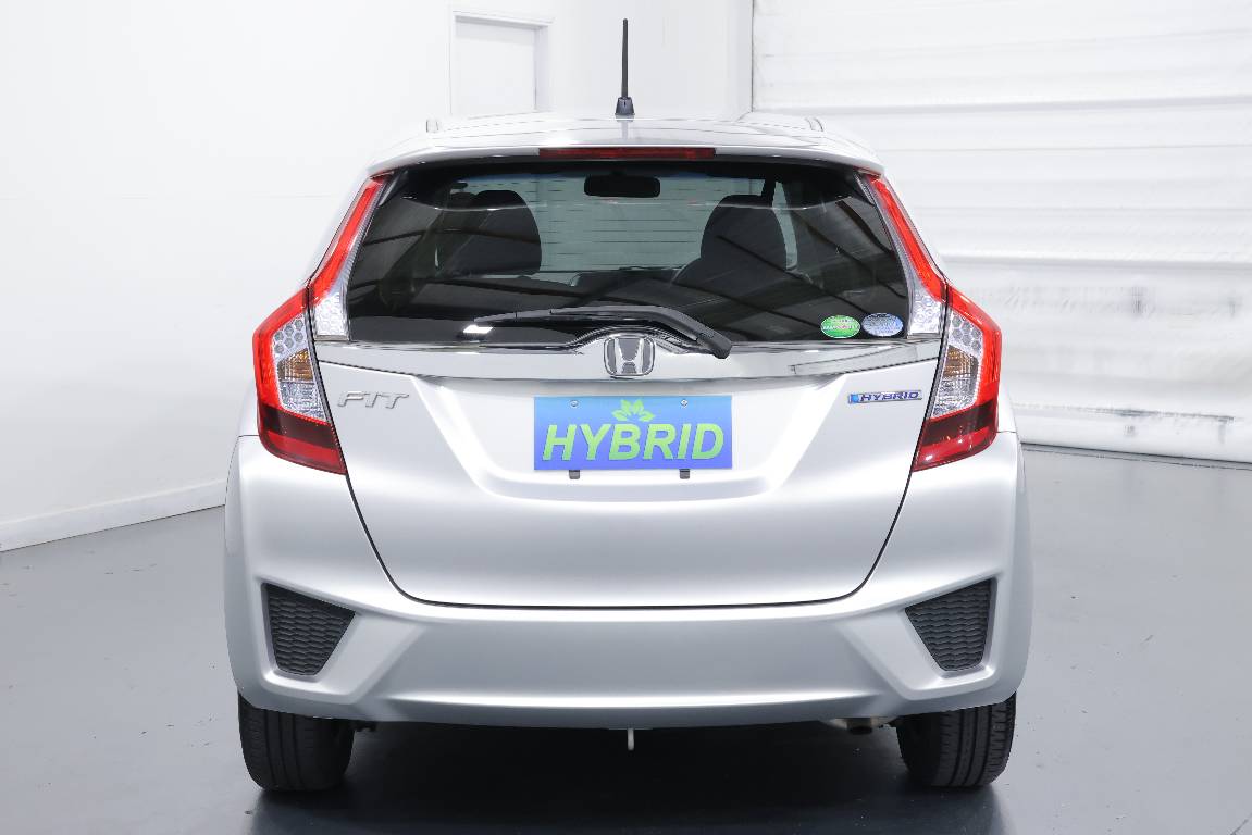 2015 Honda Fit 1.5L HYBRID 5 SEATER