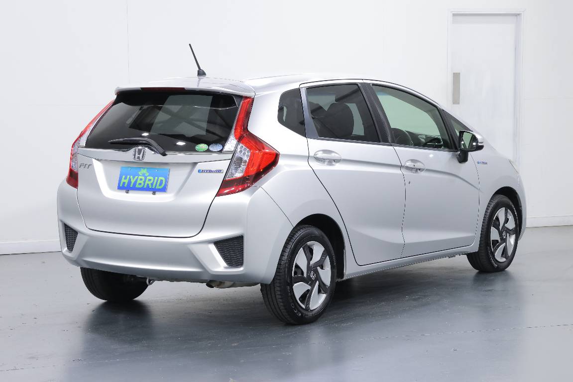 2015 Honda Fit 1.5L HYBRID 5 SEATER