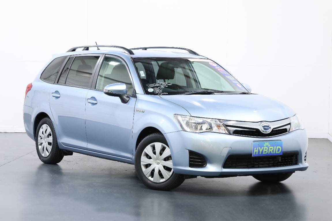 2014 Toyota Corolla Fielder 1.5L HYBRID 5 SEATER