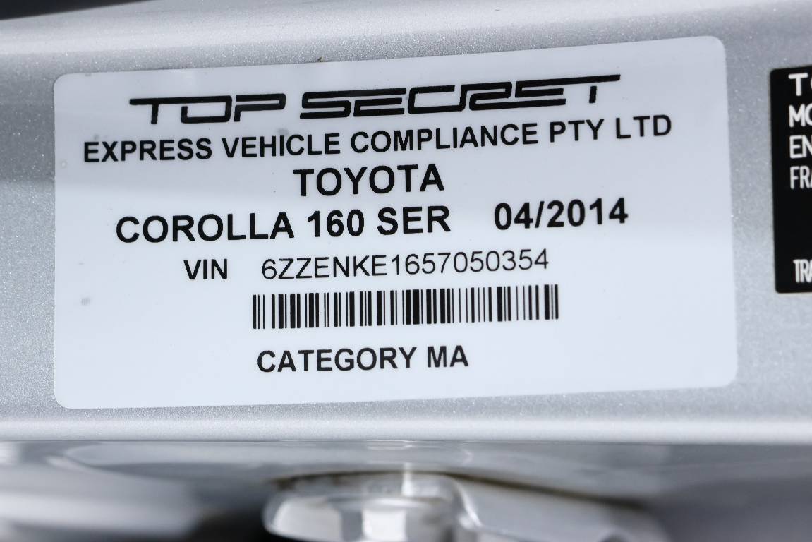 2014 Toyota Corolla Fielder 1.5L HYBRID 5 SEATER