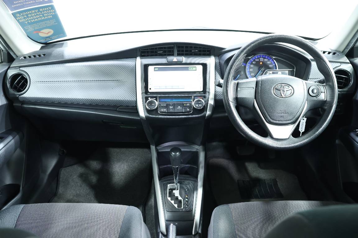 2014 Toyota Corolla Fielder 1.5L HYBRID 5 SEATER