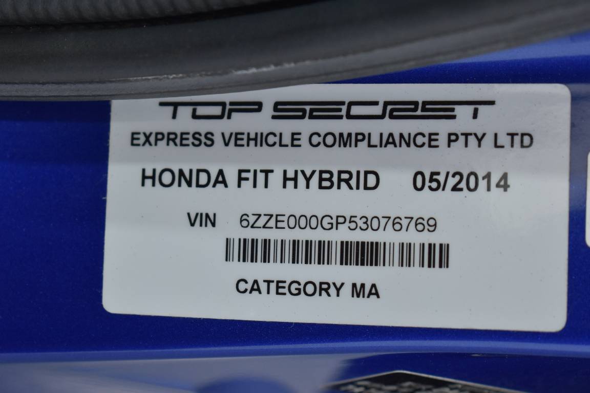 2014 Honda Fit 1.5L HYBRID 5 SEATER