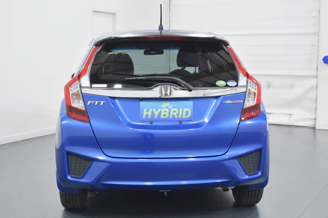 2014 Honda Fit 1.5L HYBRID 5 SEATER