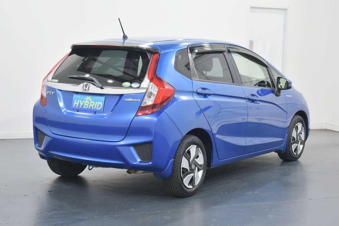 2014 Honda Fit 1.5L HYBRID 5 SEATER