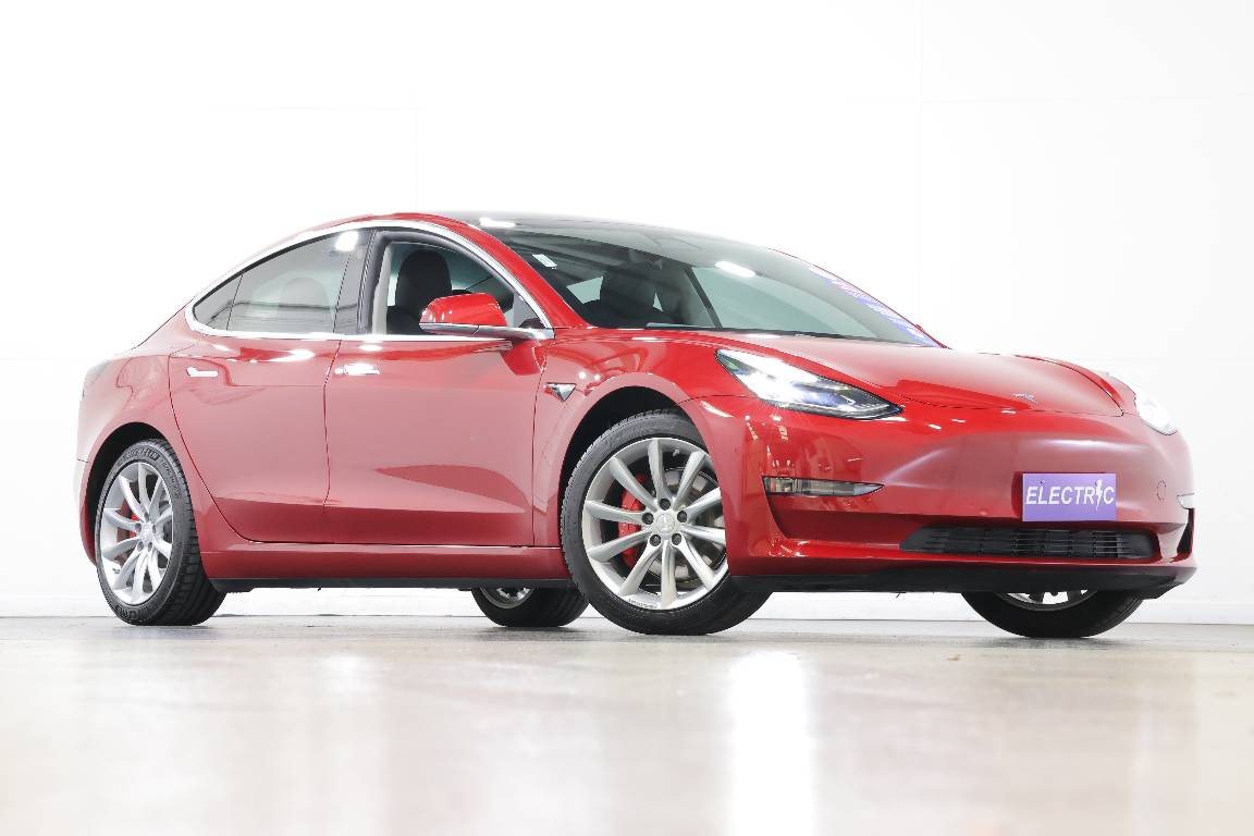 2019 Tesla Model 3 PERFORMANCE