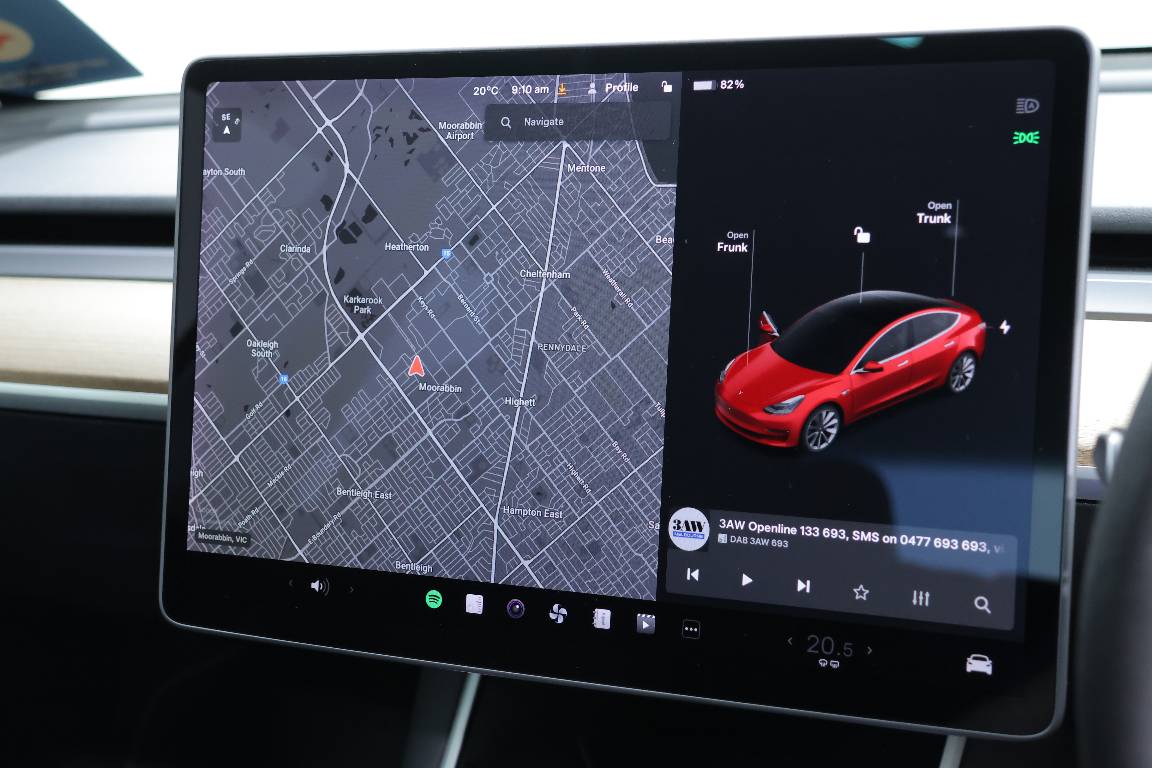 2019 Tesla Model 3 PERFORMANCE