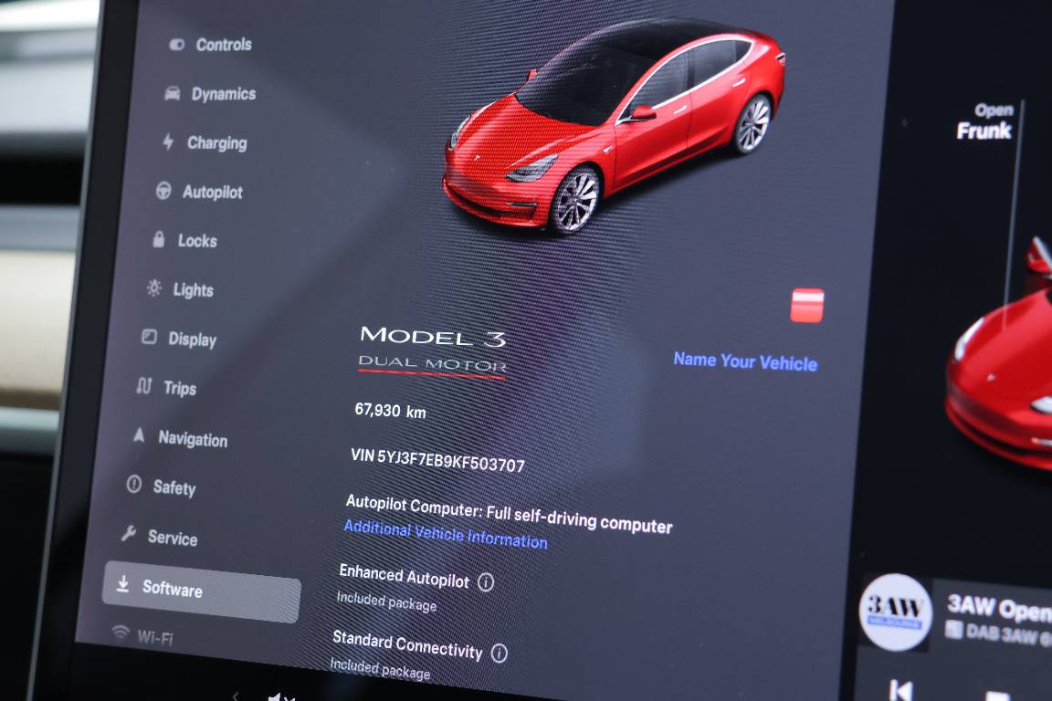 2019 Tesla Model 3 PERFORMANCE