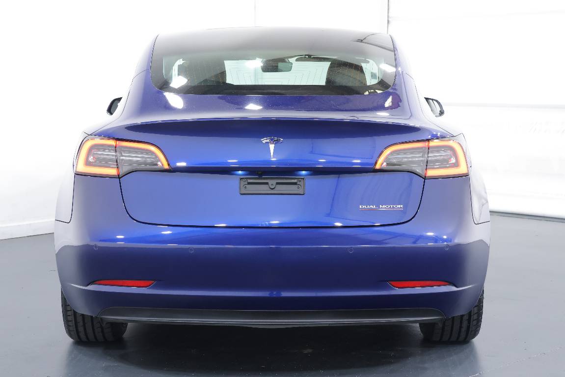 2019 Tesla Model 3 PERFORMANCE