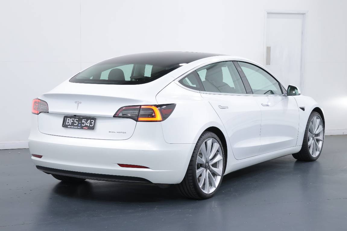 2020 Tesla Model 3 LONG RANGE AWD