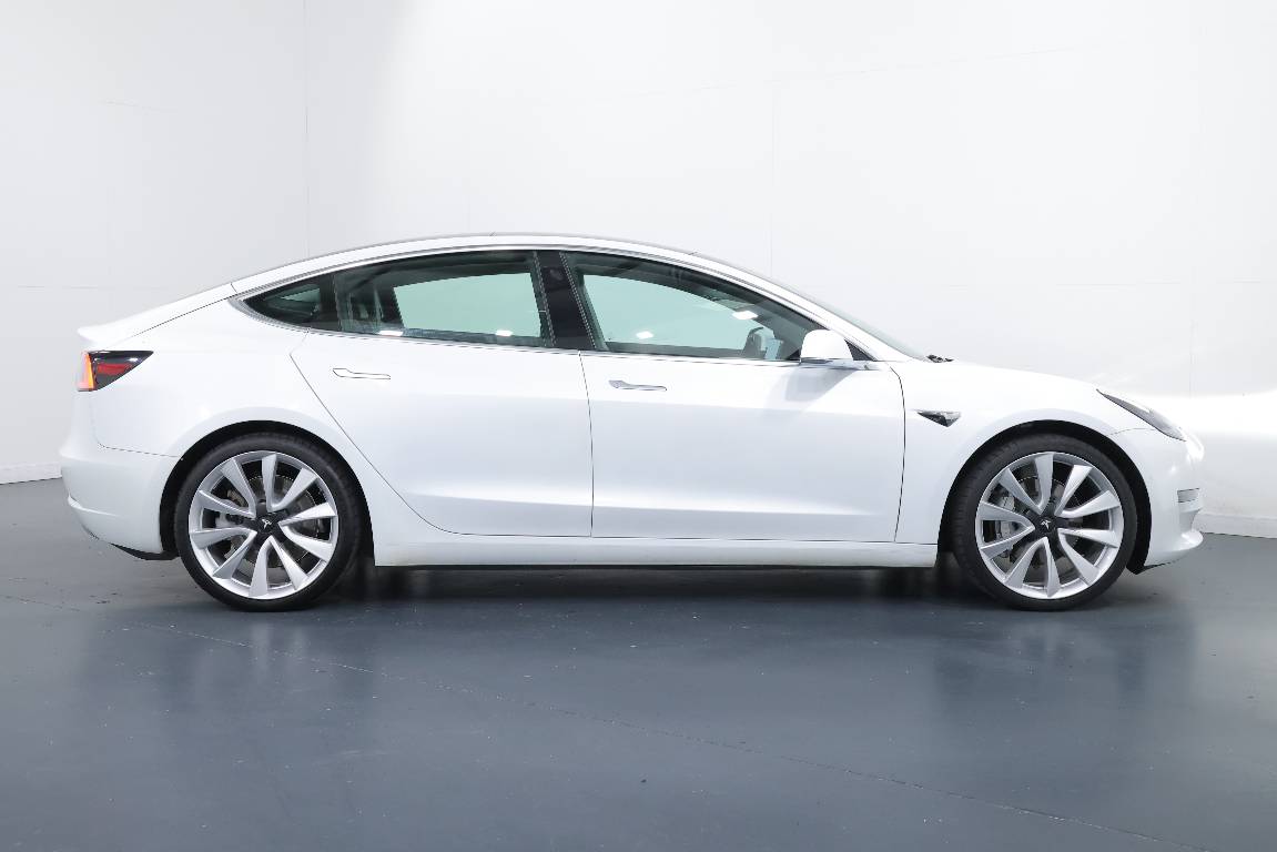 2020 Tesla Model 3 LONG RANGE AWD