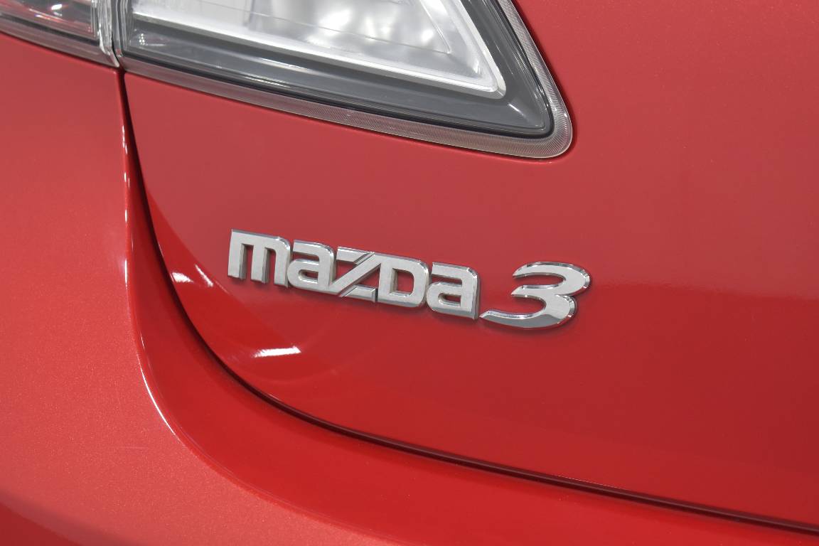 2013 Mazda Mazda3 NEO