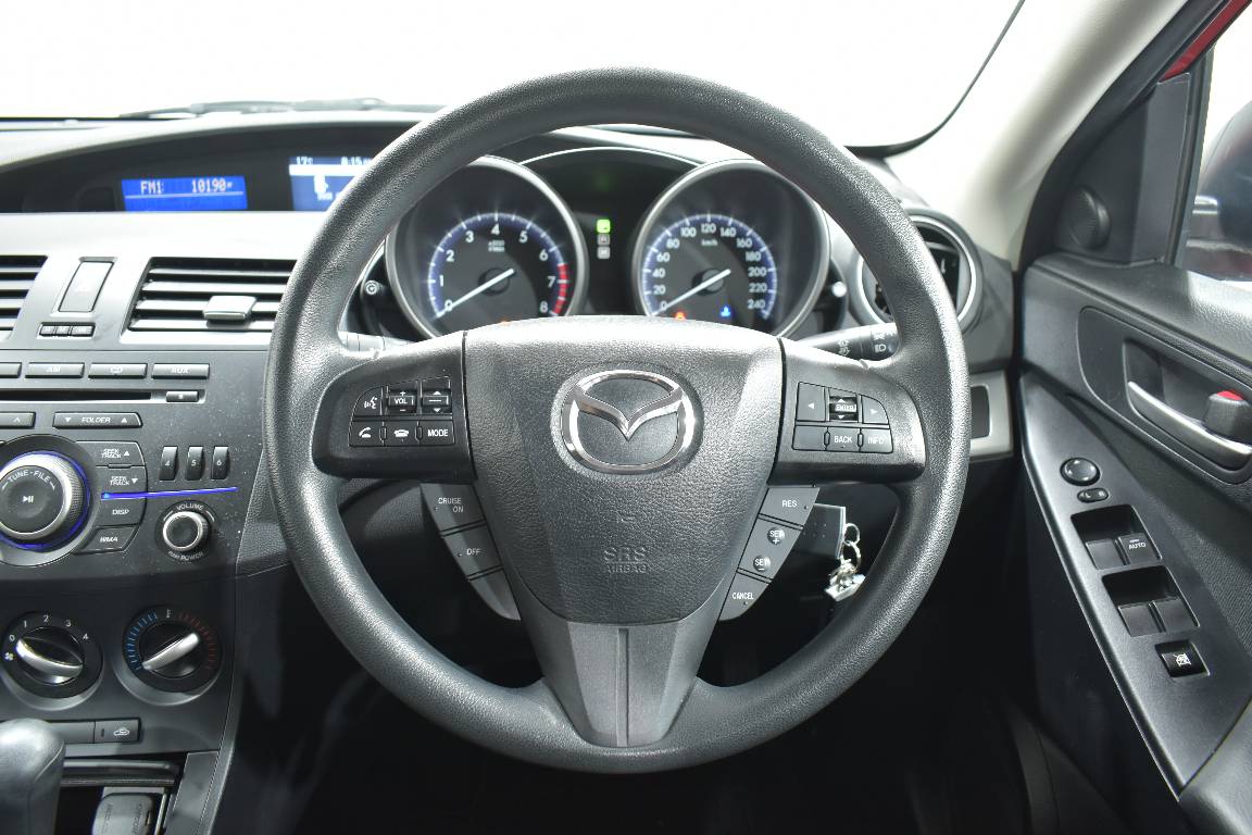 2013 Mazda Mazda3 NEO