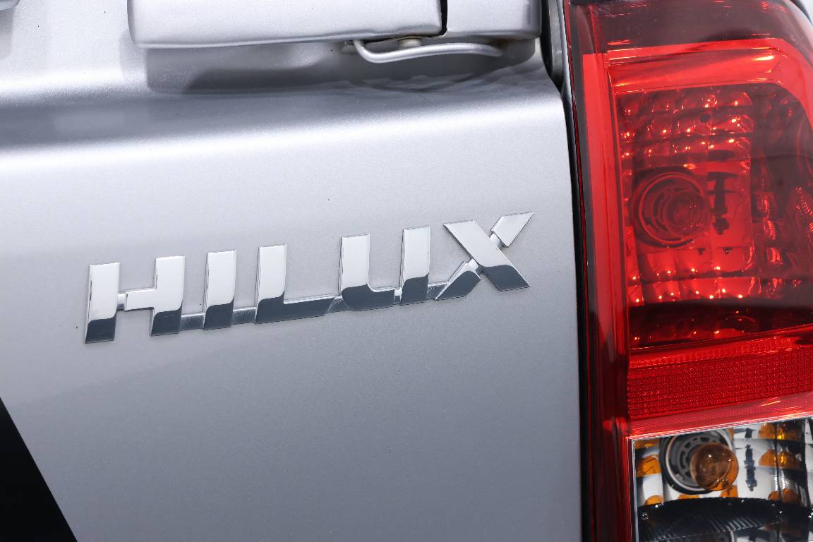 2019 Toyota Hilux SR (4X4)