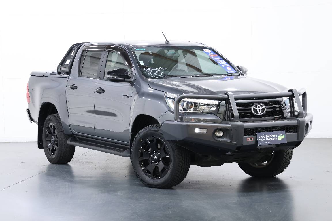 2019 Toyota Hilux ROGUE (4X4)