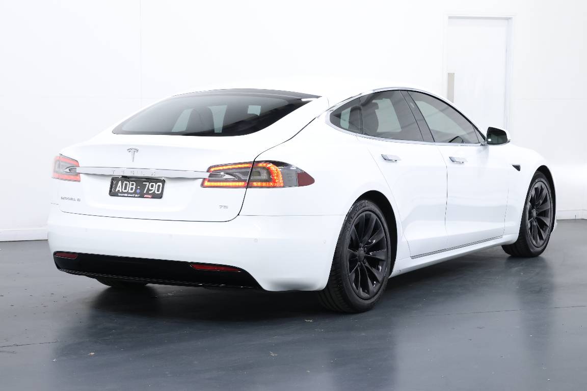 2017 Tesla Model S 75 SPORTBACK SEDAN