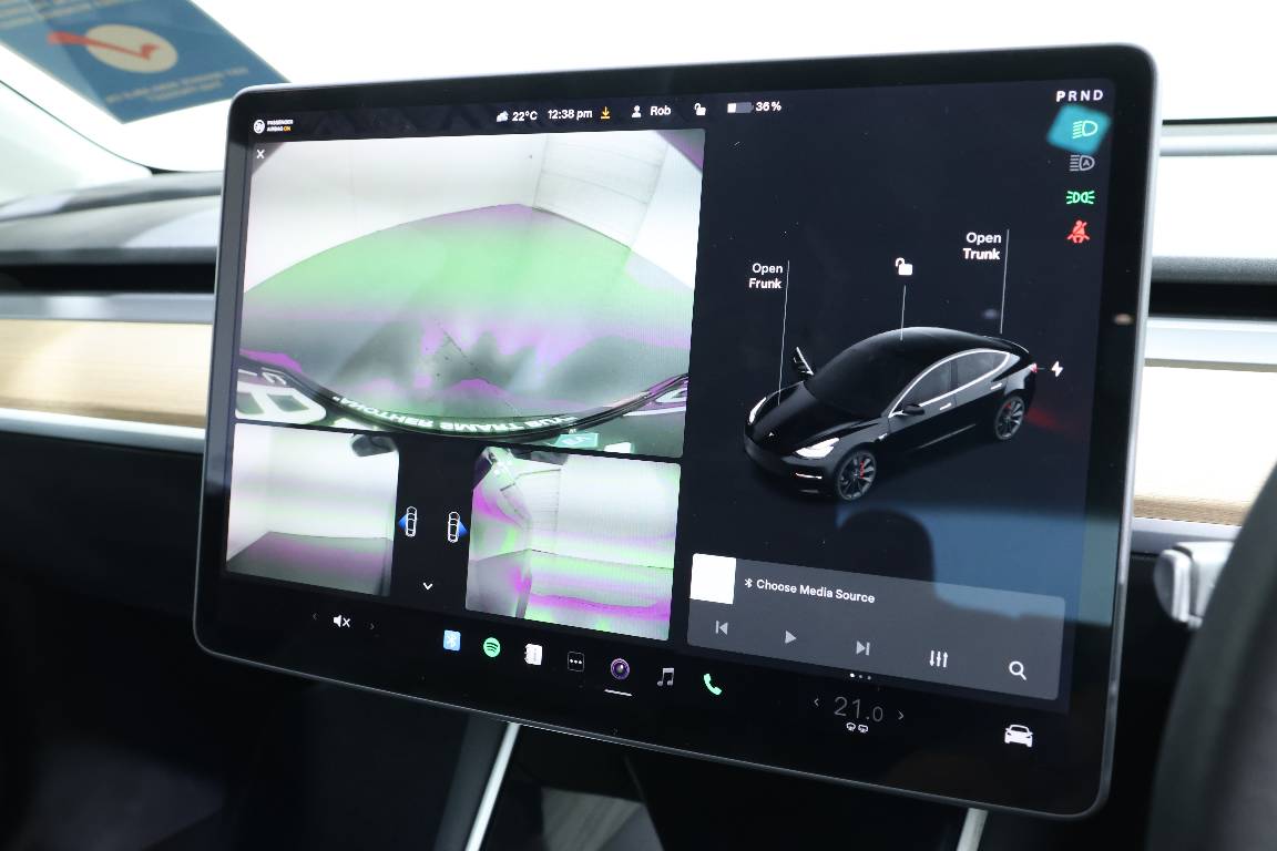 2019 Tesla Model 3 PERFORMANCE