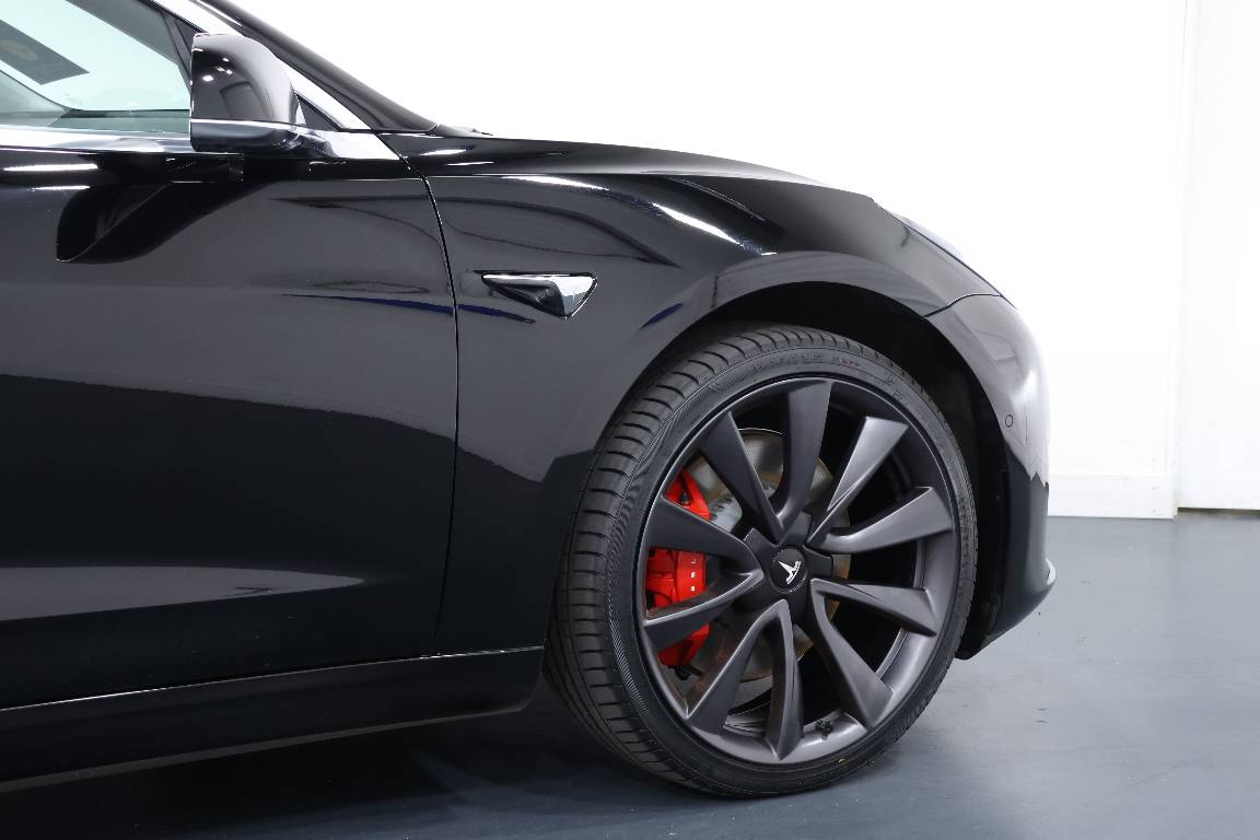 2019 Tesla Model 3 PERFORMANCE