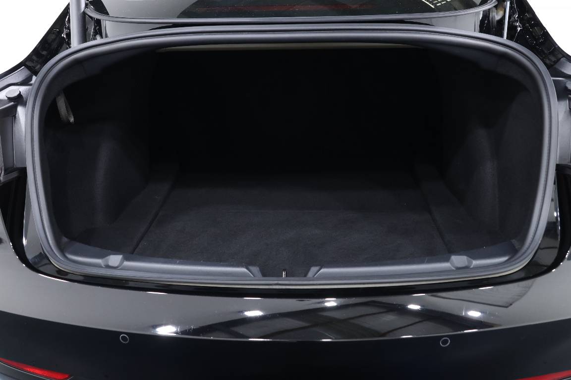 2022 Tesla Model 3 REAR-WHEEL DRIVE