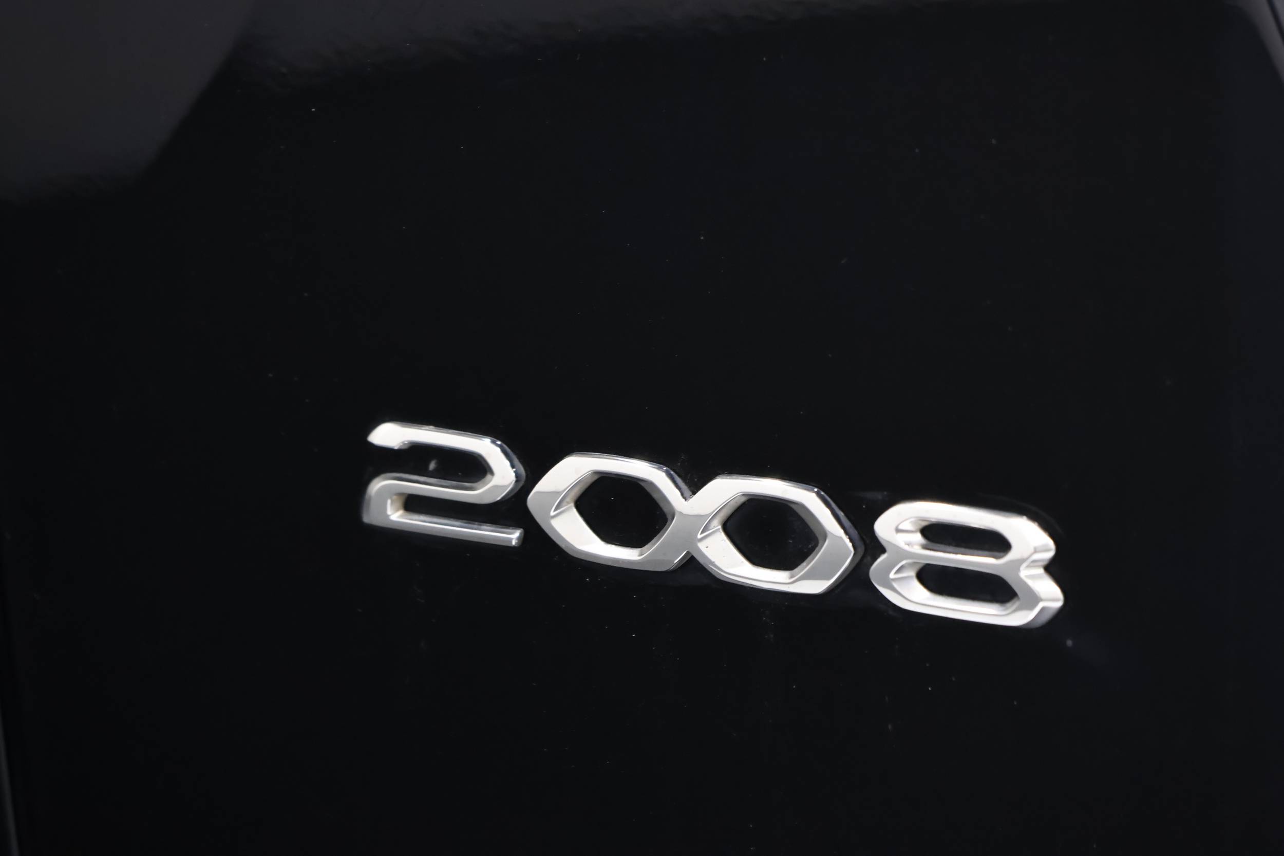 2021 Peugeot 2008 ALLURE