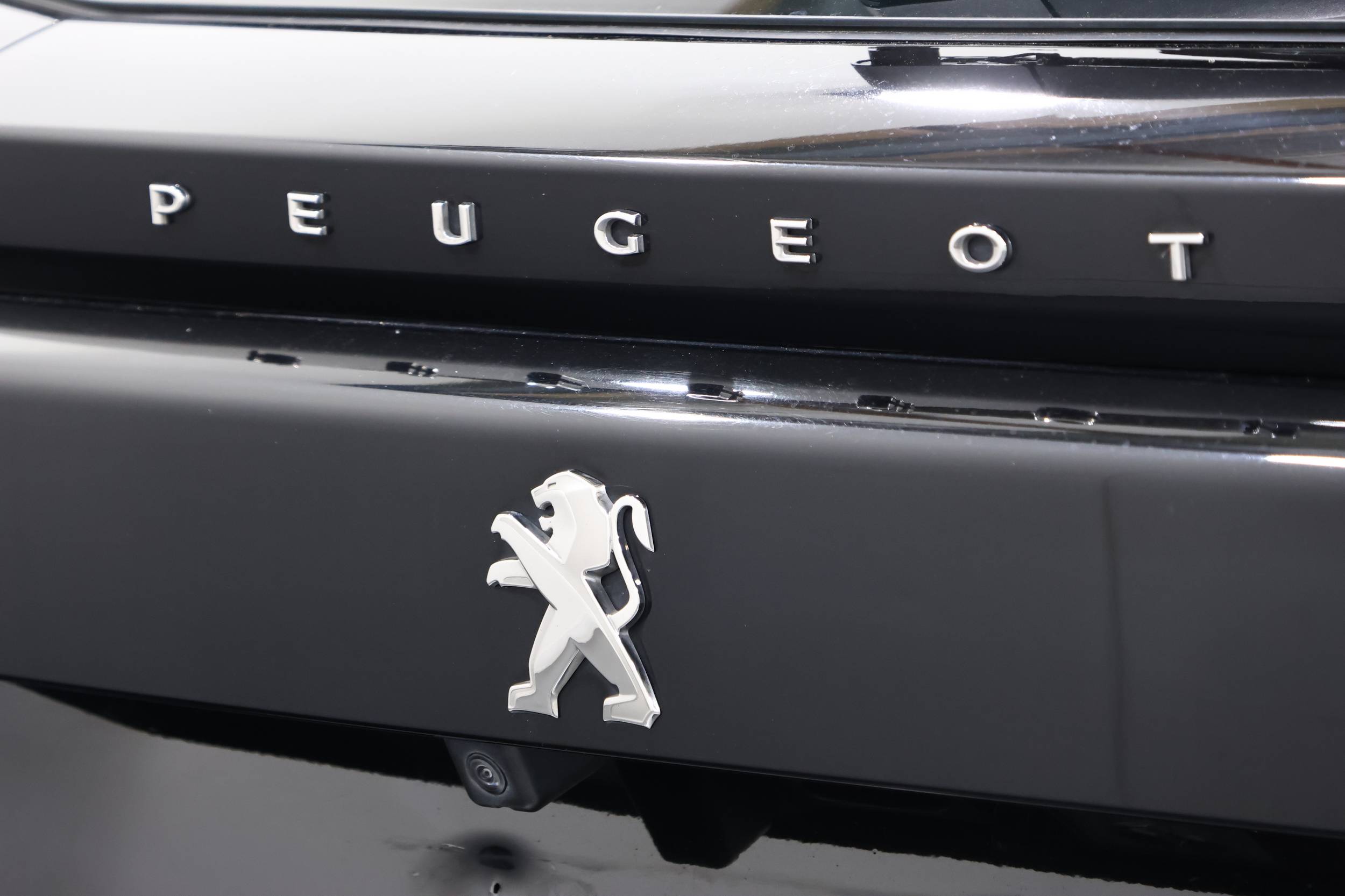 2021 Peugeot 2008 ALLURE