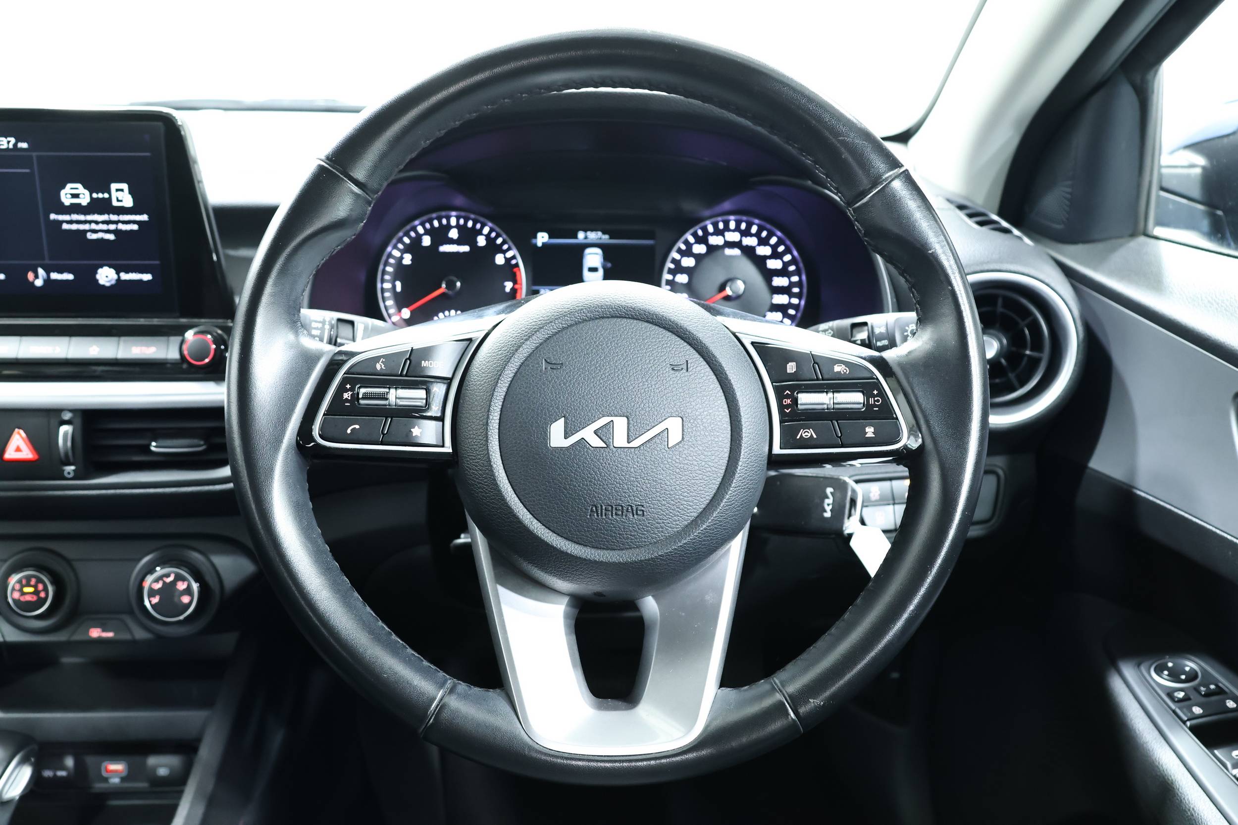 2022 Kia Cerato S
