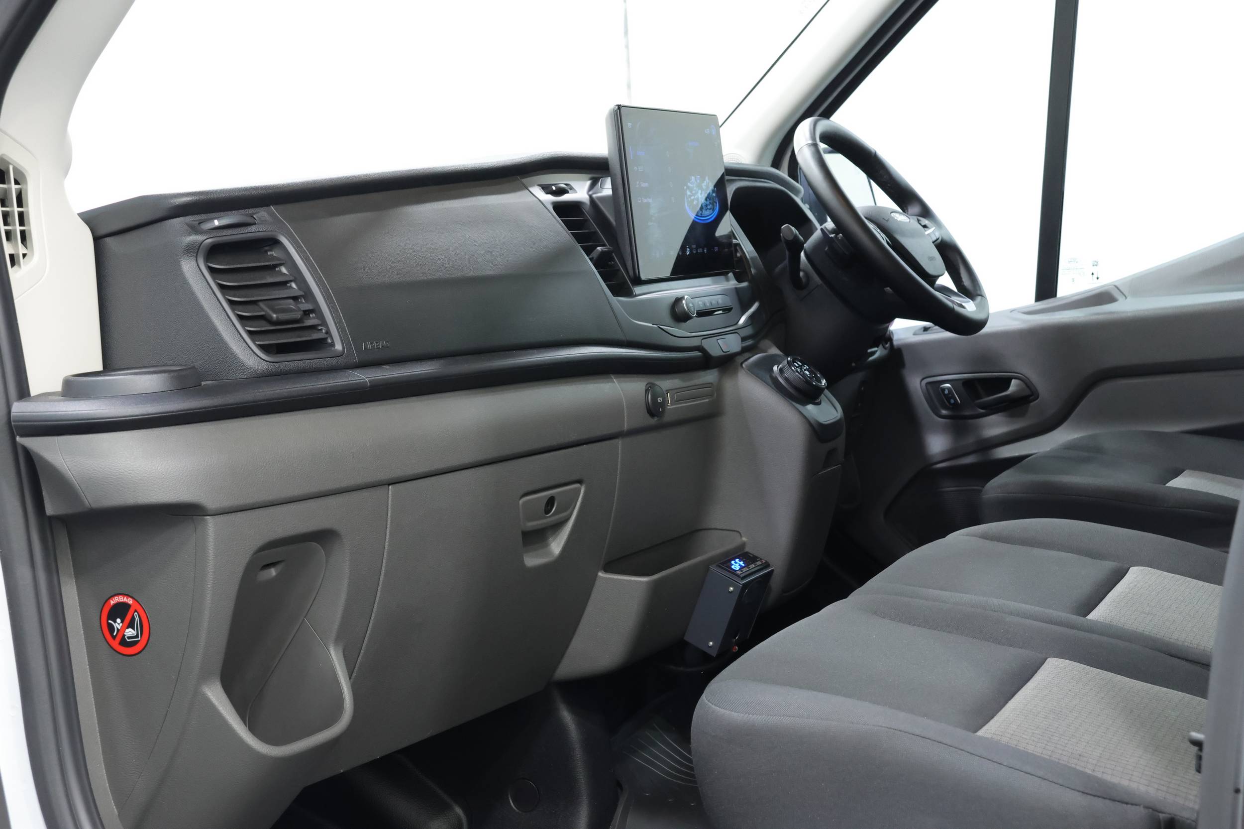 2024 Ford Transit 350L