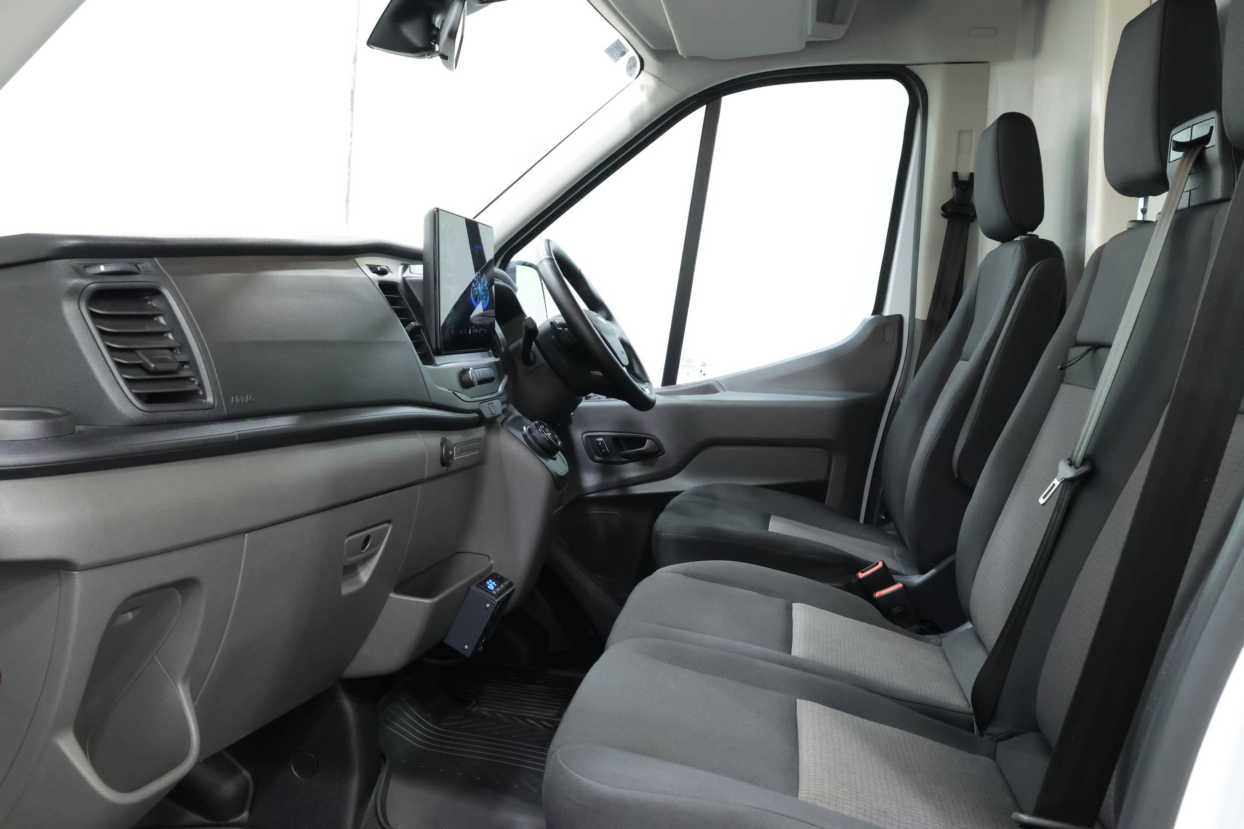 2024 Ford Transit 350L