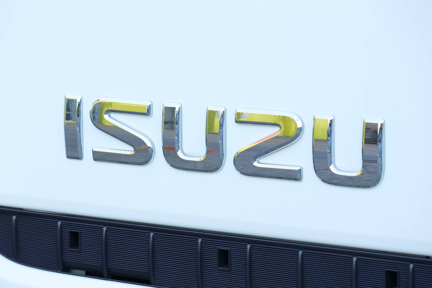 2024 Isuzu N Series NLR 45-150