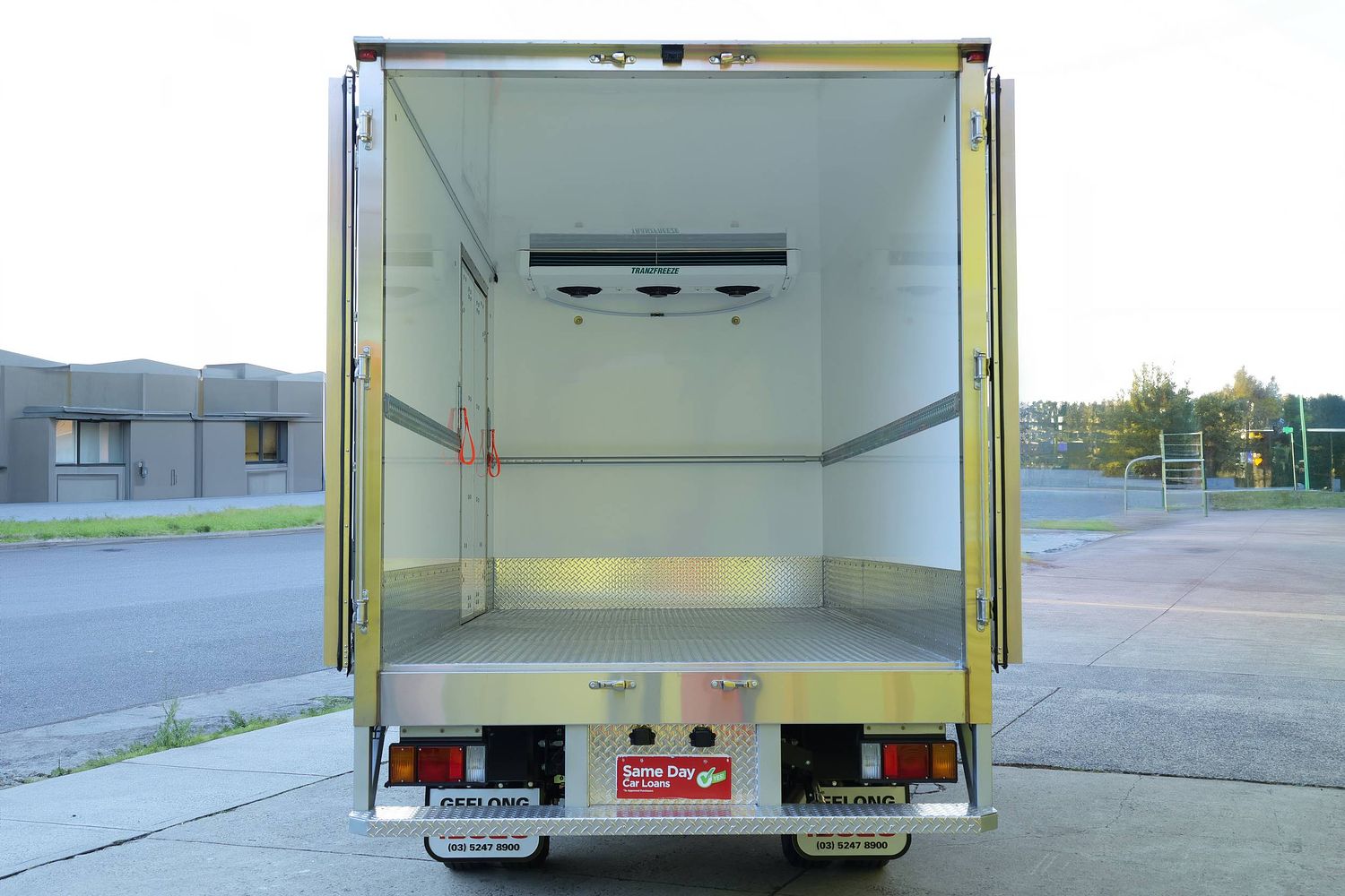 2024 Isuzu N Series NLR 45-150