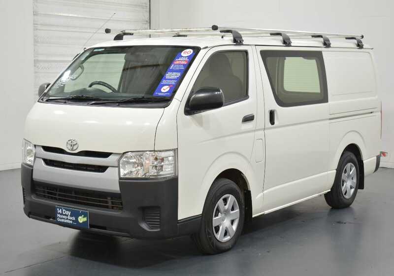 TOYOTA HIACE LWB KDH201R MY16