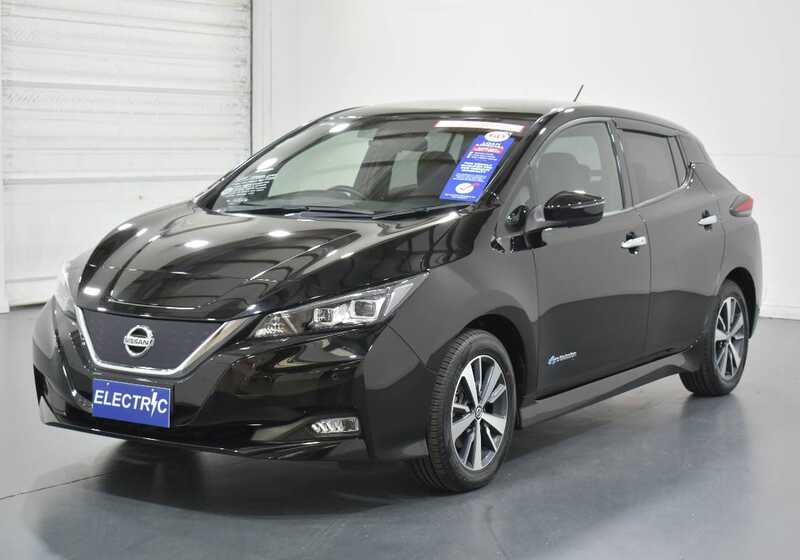 NISSAN LEAF 100% ELECTRIC 5 SEATER Other